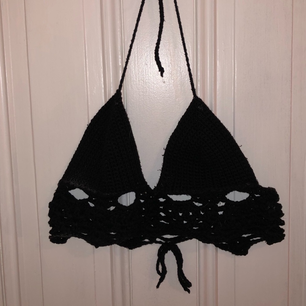 SALE! 🛑 Hand Crocheted Knotty Little Things Top